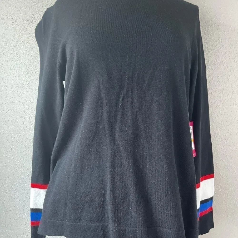 NWT Vince Camuto Women’s Top Size M